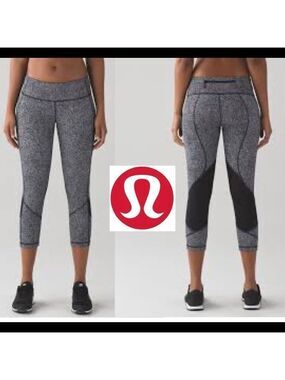 Lululemon Pace Rival Crop (19")
Line Up White Black / Black Sz 4
